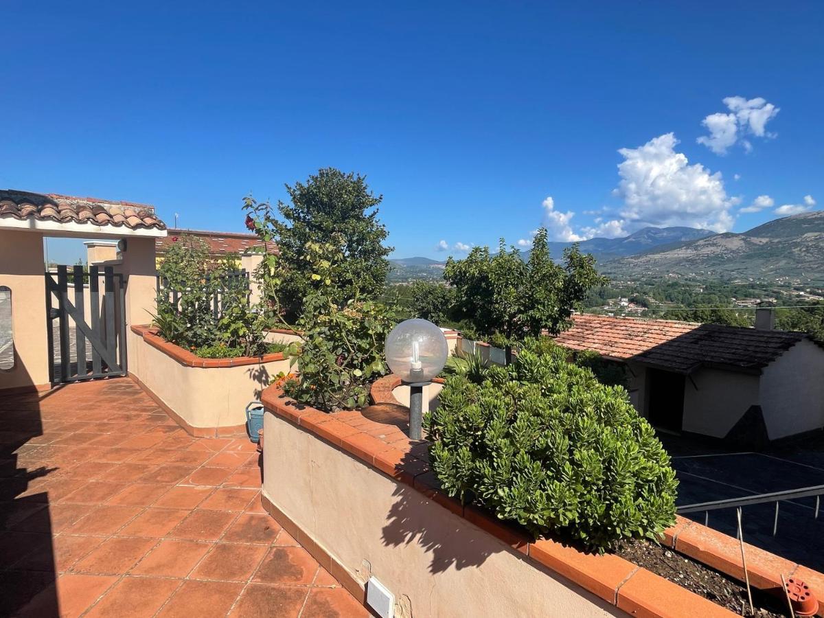 La Casa In Collina Apartman Veroli Kültér fotó