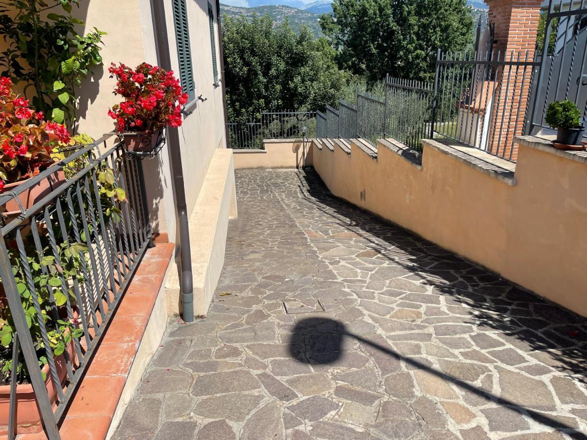 La Casa In Collina Apartman Veroli Kültér fotó